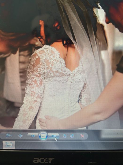 Rochie de mireasă cu trenă detașabilă