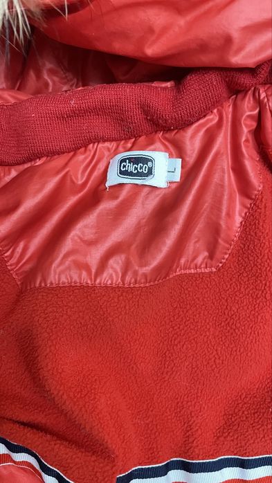 Продам куртку для девочки