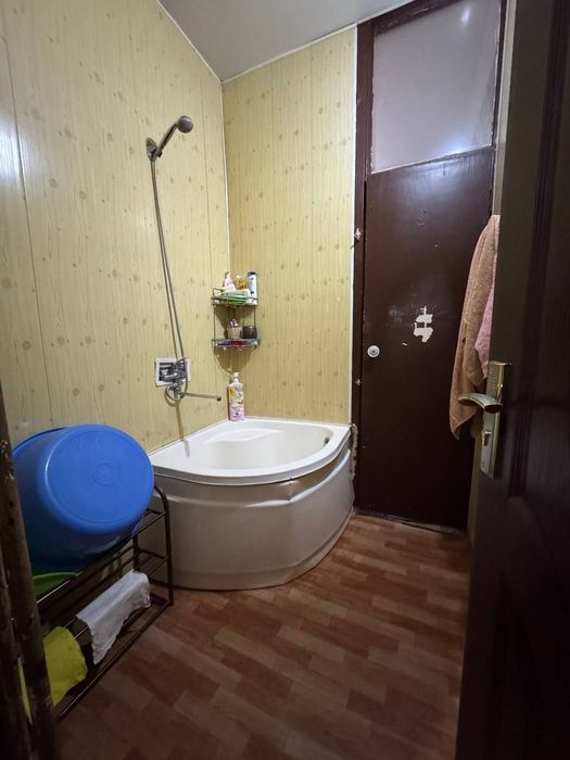 Юнусабад 4 квартал. Продается квартира 2/3/4