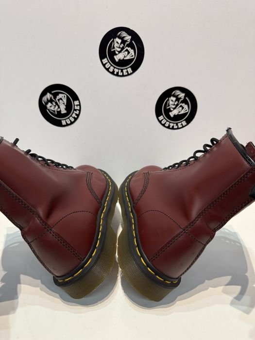Кубинки DR.MARTENS .Номер 39