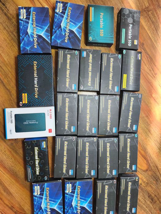 Нов, проверен 12TB преносим SSD външен твърд диск USB-C USB 3.1 ...