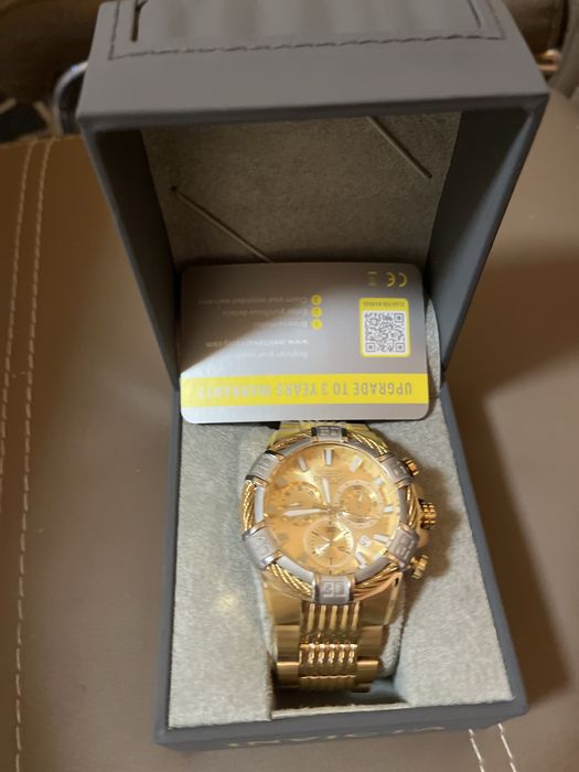 Ceas invicta nou cu cutie niciodata purtat