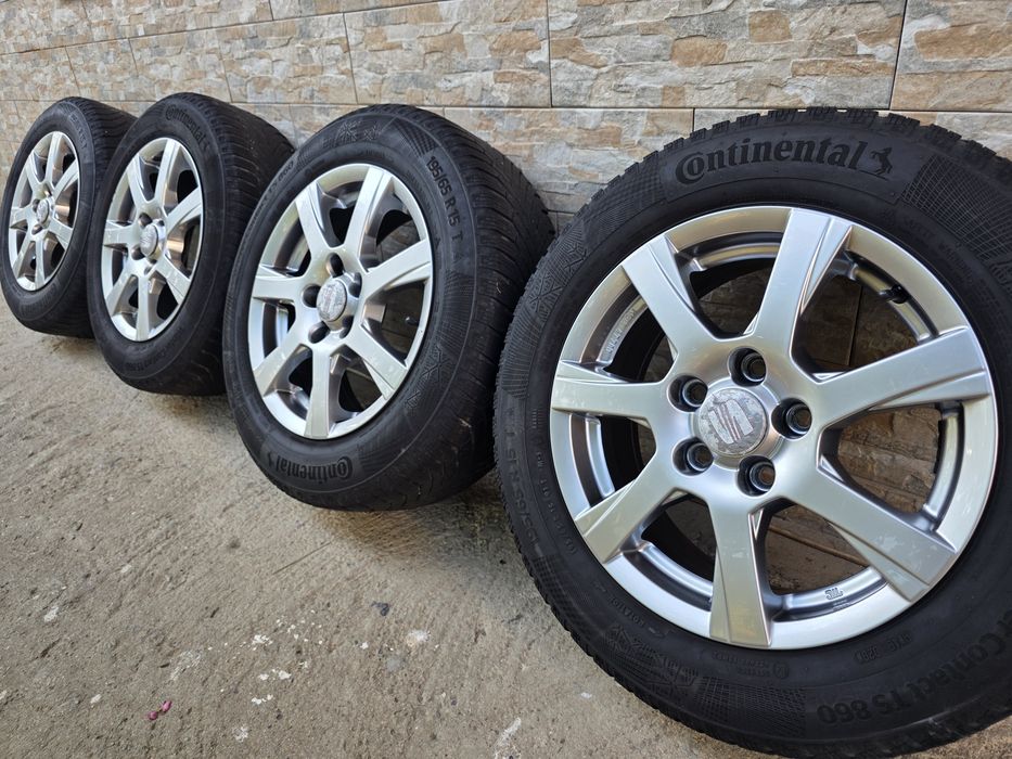 Продавам ОРИГИНАЛНИ Джанти+гуми 15 ' цола 5x112 57,1 Audi a4,a6,a8 Pasat 4,5. 6,5J ET45