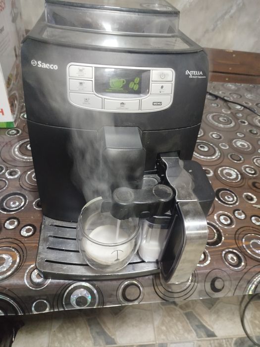 Кафеавтомат саеко интелия капучино
