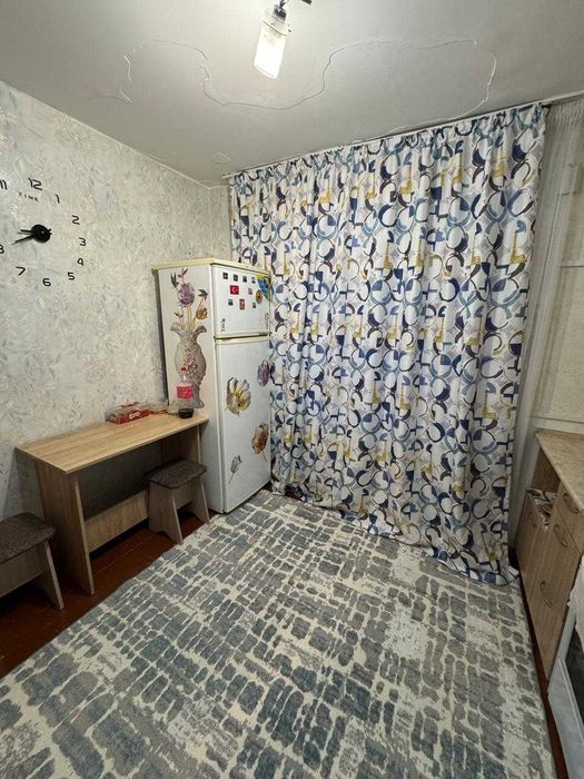 Продам 1-комн квартиру в 19 мкрн