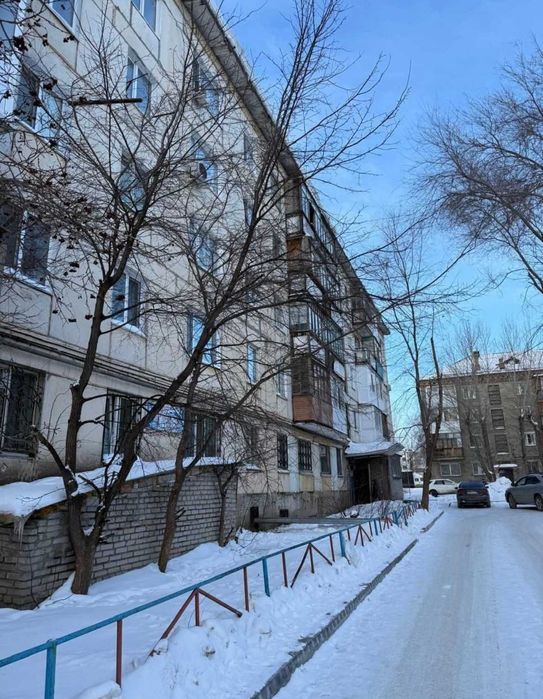 Продается 1 комнатная на Мирошниченко 10