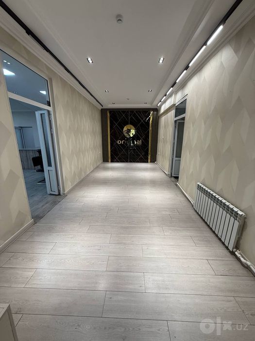 Чиланзар -6 Орентир: Катартал 200 м²  вдоль дороги под офис, клиника