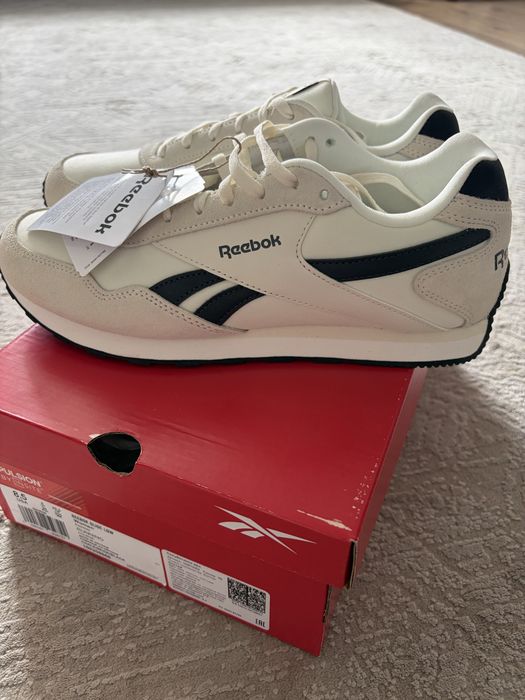 Крассовки Reebok новые