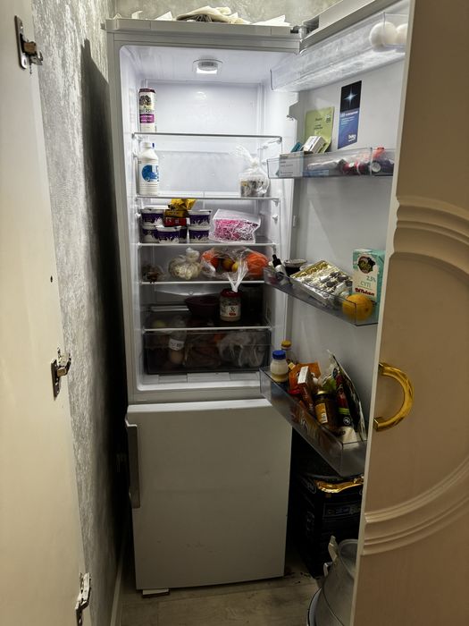 Холодильник сатылады!!