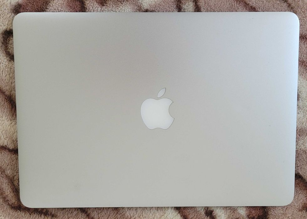 MacBook Pro, (Retina, 13-inch, Early 2015)
