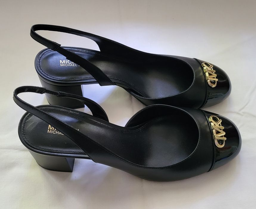 Michael Kors Perla Flex pnatofi cu toc gros negri din piele