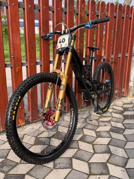 MTB Велосипед SANTA CRUZ v10.8 CC 2025