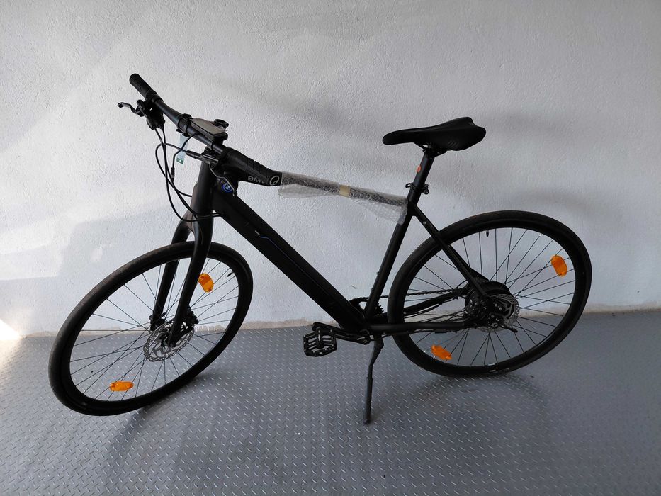 Ново Електрически Велосипед Колело BMW Urban Hybrid eBike 300Wh 28”