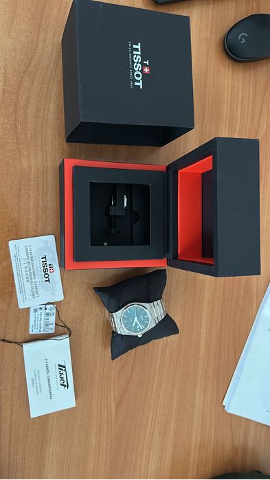 Часы Tissot Prx кварц