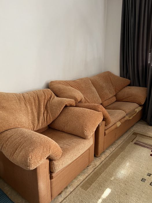 Диван раскладной. Кресло