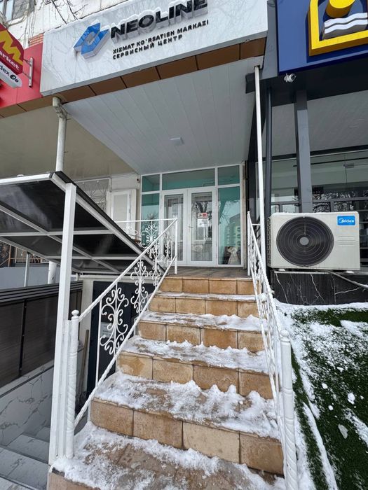 Аренда под офис Ориентир Метро Новза  45м2 1300$ торг