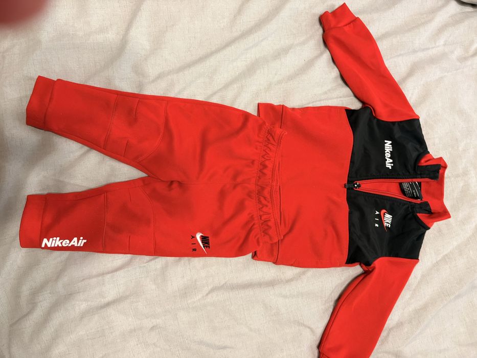 Детски/ бебешки анцунг Nike