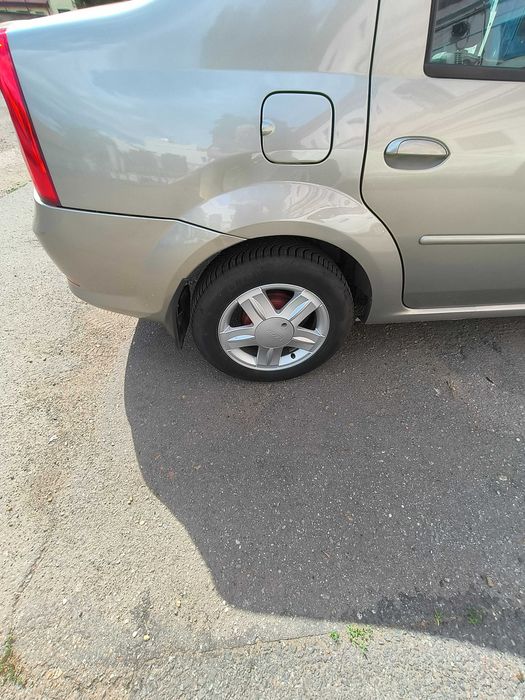DACIA Logan 2010 — imagine 3