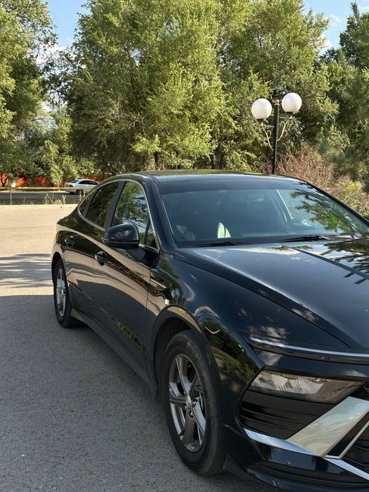 Автомобиль хендай соната