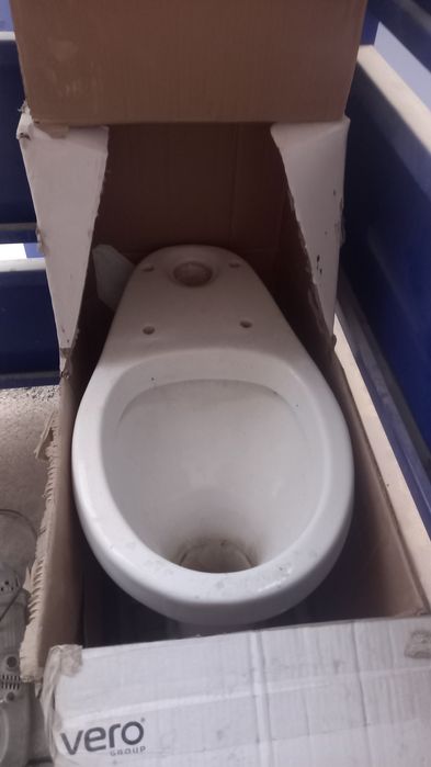 Усталар учун  унитаз