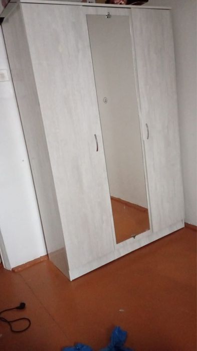 Шифонер сатылады продам шифонер.