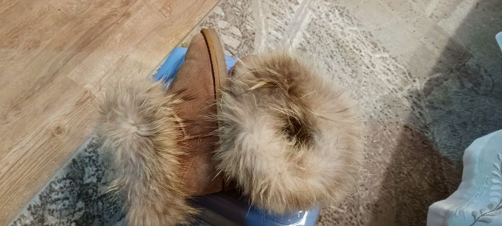 Ghetuțe cu blăniță naturală