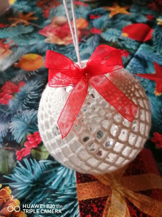 Ръчно изплетени коледни украси