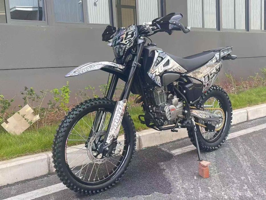 Мотоцикл Zongshen ROYO CQR CB300cc