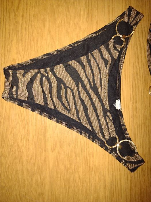 Costum de baie New Yorker