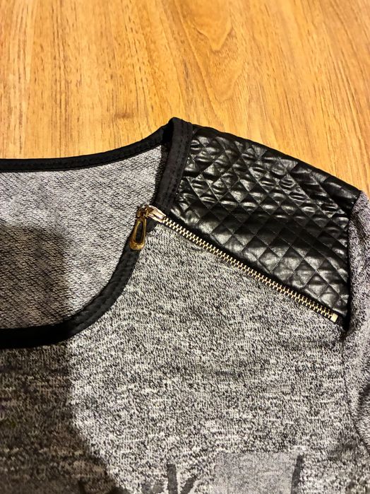 Блуза, размер S, кожени елементи