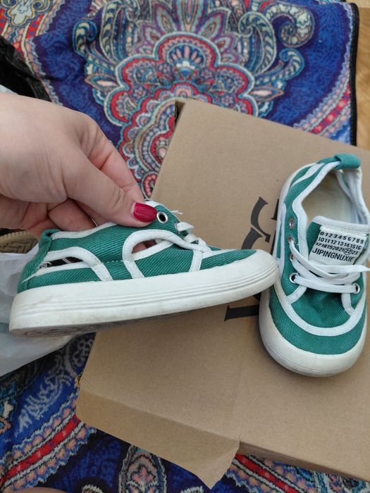 Продам обувь для мальчиков