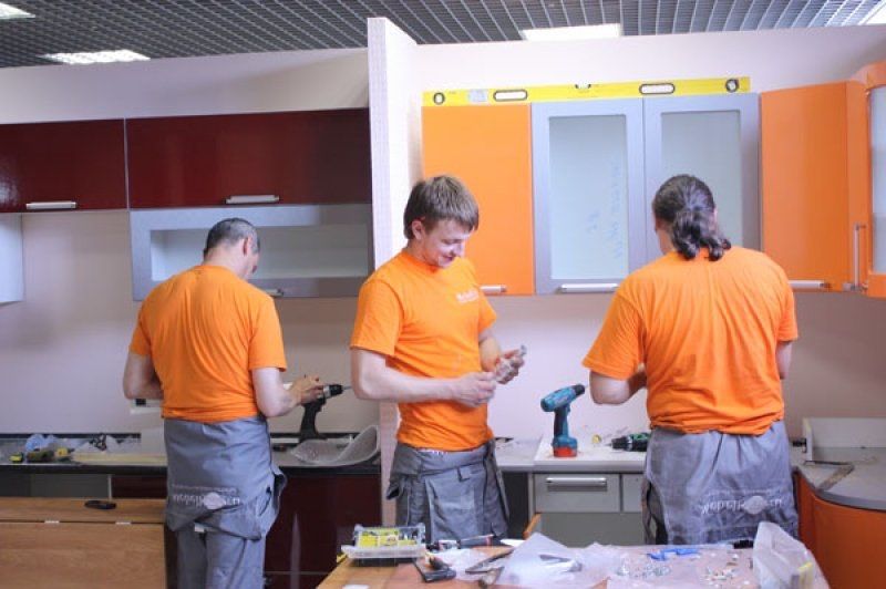 Предлагаю услуги по сборке и ремонту мебели