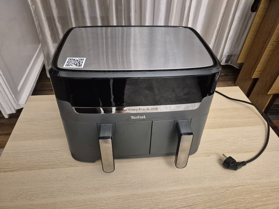 Friteuza dubla cu aer cald Tefal Dual Easy Fry & Grill air fryer EY905B10.