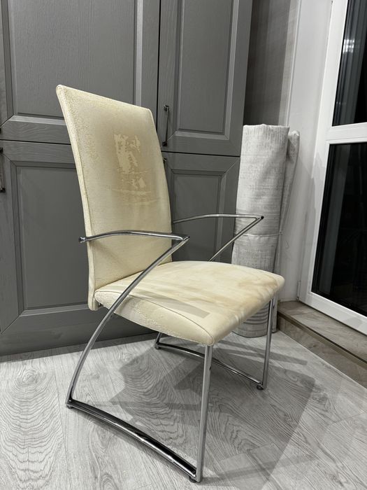 Кухонные стулья.