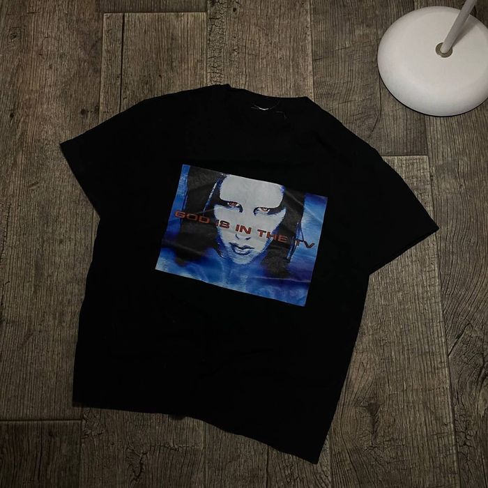 Тишка Marilyn Manson