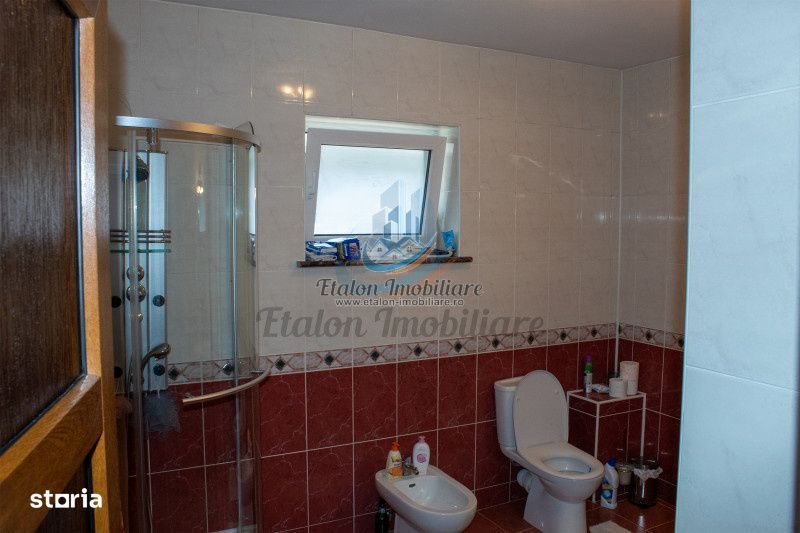 Vila Lux 375 mp Piatra Neamt