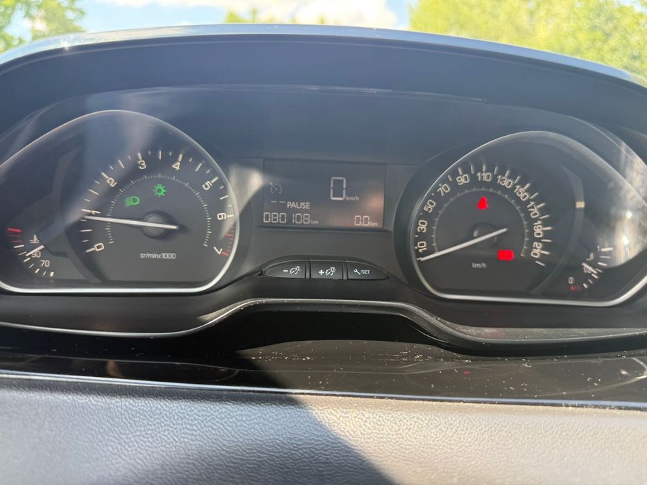 Peugeot 208 IMPECABIL !