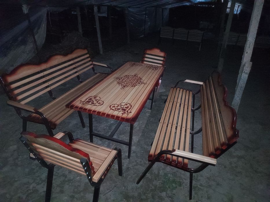 Dachni stullar juda sifatli