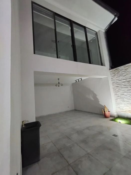 Аренда евро коттеджа с бассейном  ( н474 )