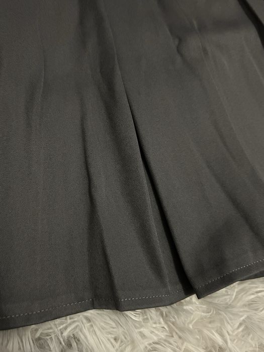 пола-панталонки Shein XS, не са носени