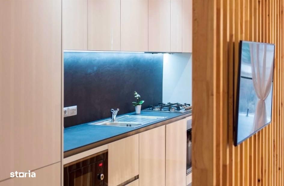Pipera: Apartament cu 2 camere deosebit, cu vedere catre lac!