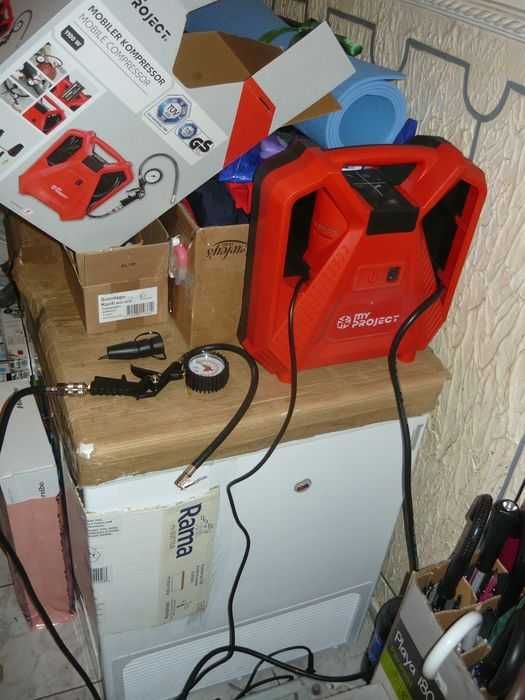 Compresor auto NOU lanternă LED _ compresor NOU compact, mobil, 1100 W, 180 litri/min, 8 bar