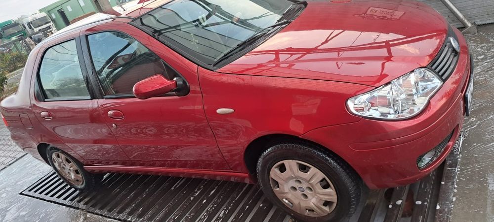 Vine FIAT albea 1.4