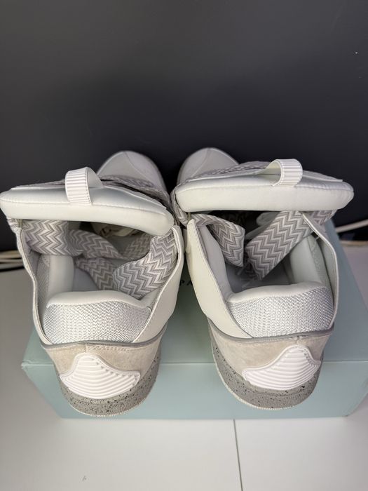 Vand adidasi lanvin alb crem