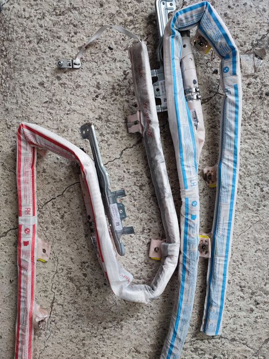 Продавам комплект страничен аербег завеси за БМВ Ф10 Ф11 BMW F10 F11