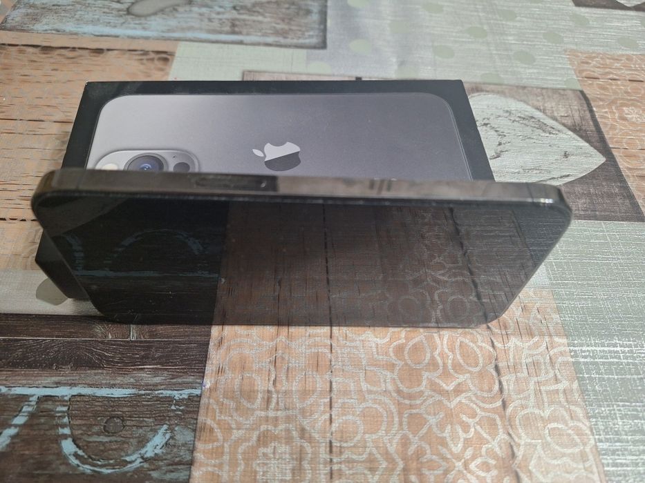 Продава се Iphone 13 pro 128 gb.