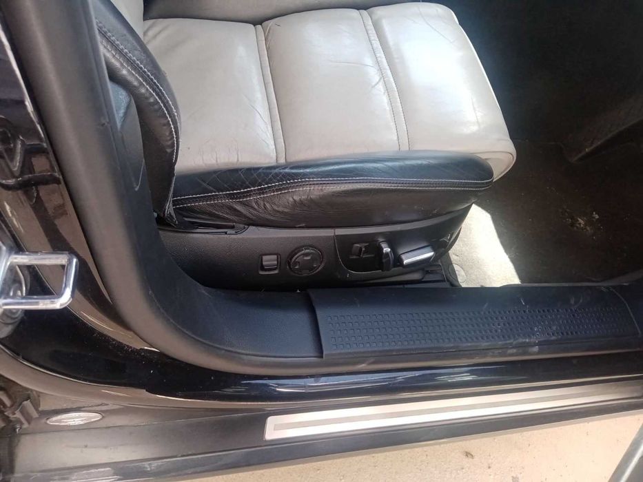 Audi A8 D3 3.0TDI S-line 2008година - на части