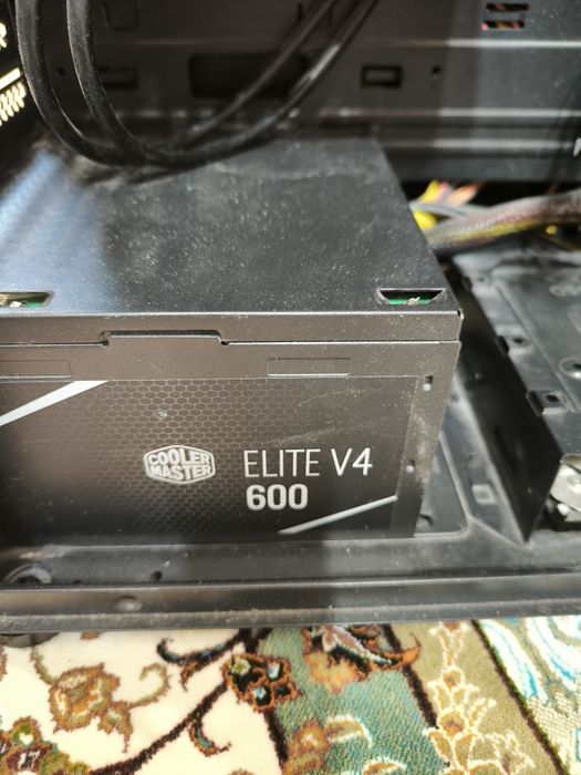 Продам игровой компьютер кейс