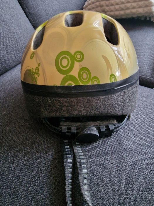 Детска каска за глава