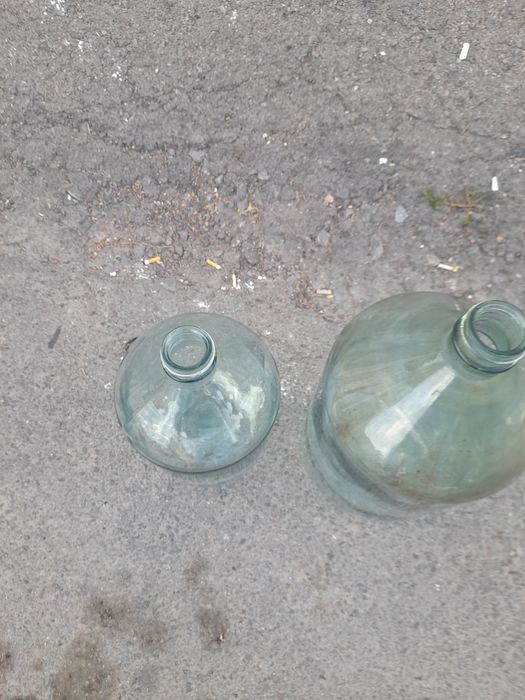 Продаю бутыли на 20л